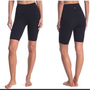 90 Degree By Reflex Superflex Elastic Free Bike Shorts in BLACK SIZE XS